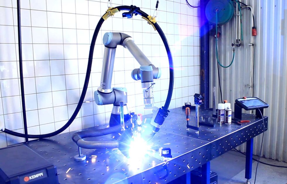 Collaborative Robots (Cobots) in Welding Revolutionizing Precision and Safety